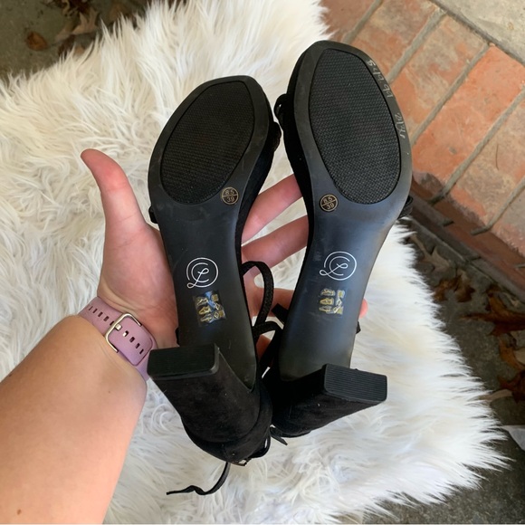 Chinese Laundry Chic Black Strappy Heels Size 8.5 - Picture 5 of 6